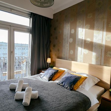 Plac Konstytucji 6 Orange - Apartament Dla 4 Osob - Bezplatny Parking - Free Parking - Piekny Widok Na Panorame Warszawy Varsovie Extérieur photo