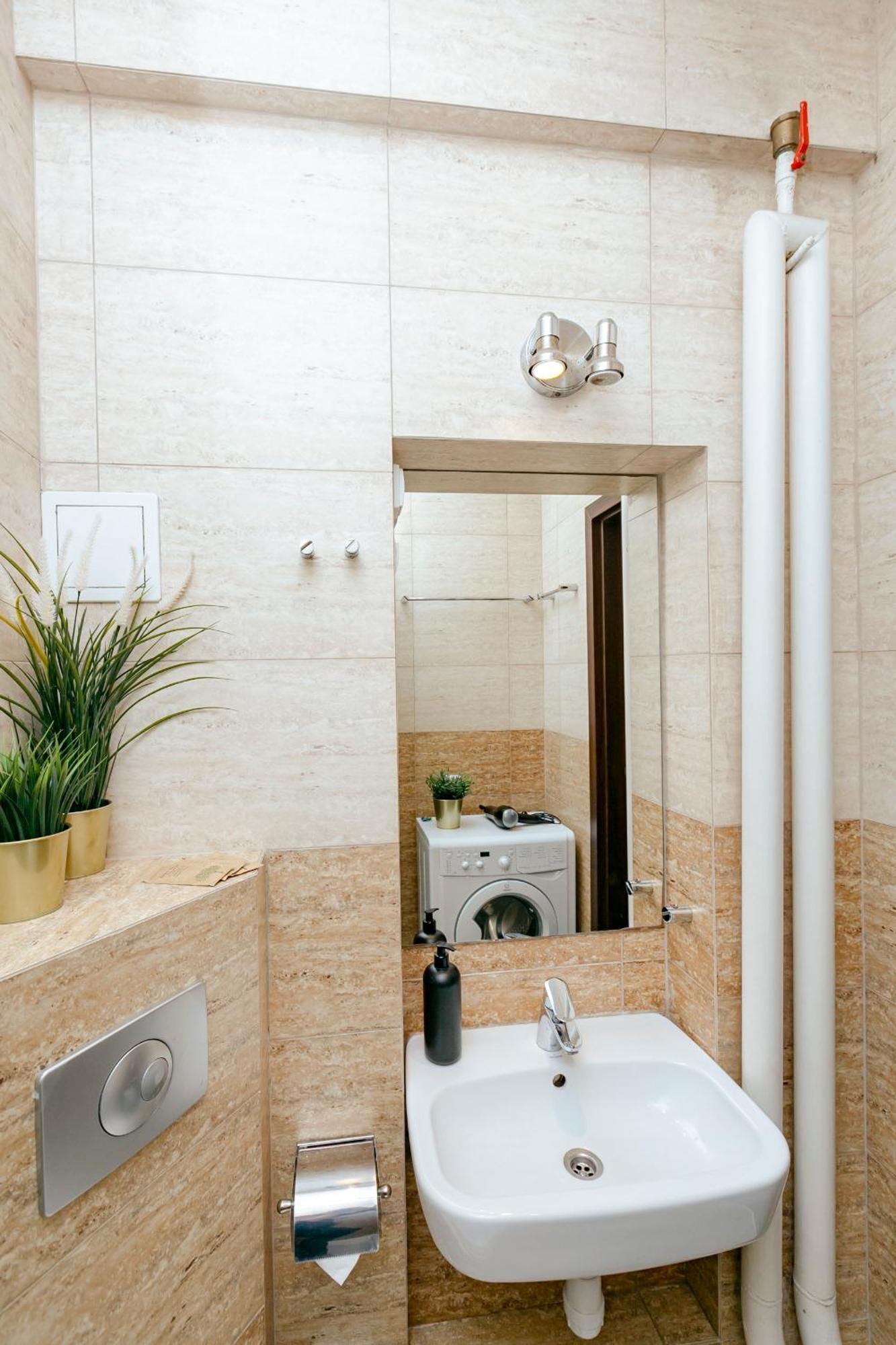 Plac Konstytucji 6 Orange - Apartament Dla 4 Osob - Bezplatny Parking - Free Parking - Piekny Widok Na Panorame Warszawy Varsovie Extérieur photo