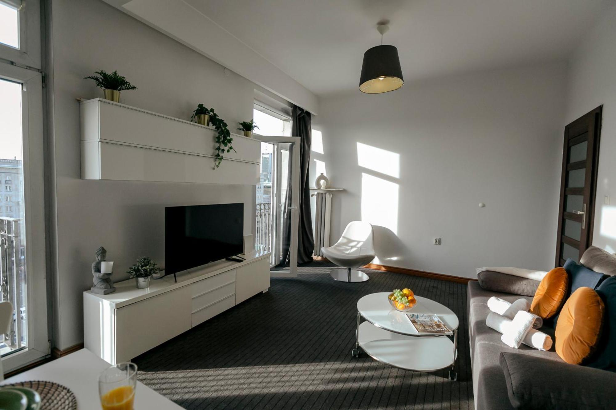 Plac Konstytucji 6 Orange - Apartament Dla 4 Osob - Bezplatny Parking - Free Parking - Piekny Widok Na Panorame Warszawy Varsovie Extérieur photo